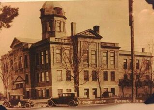 Old Time Photo of Turner County Courthouse